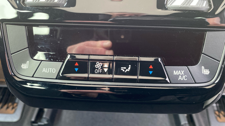 BMW iX 240kW xDrive40 M Sport Edition 76.6kWh 5dr Auto Electric Estate